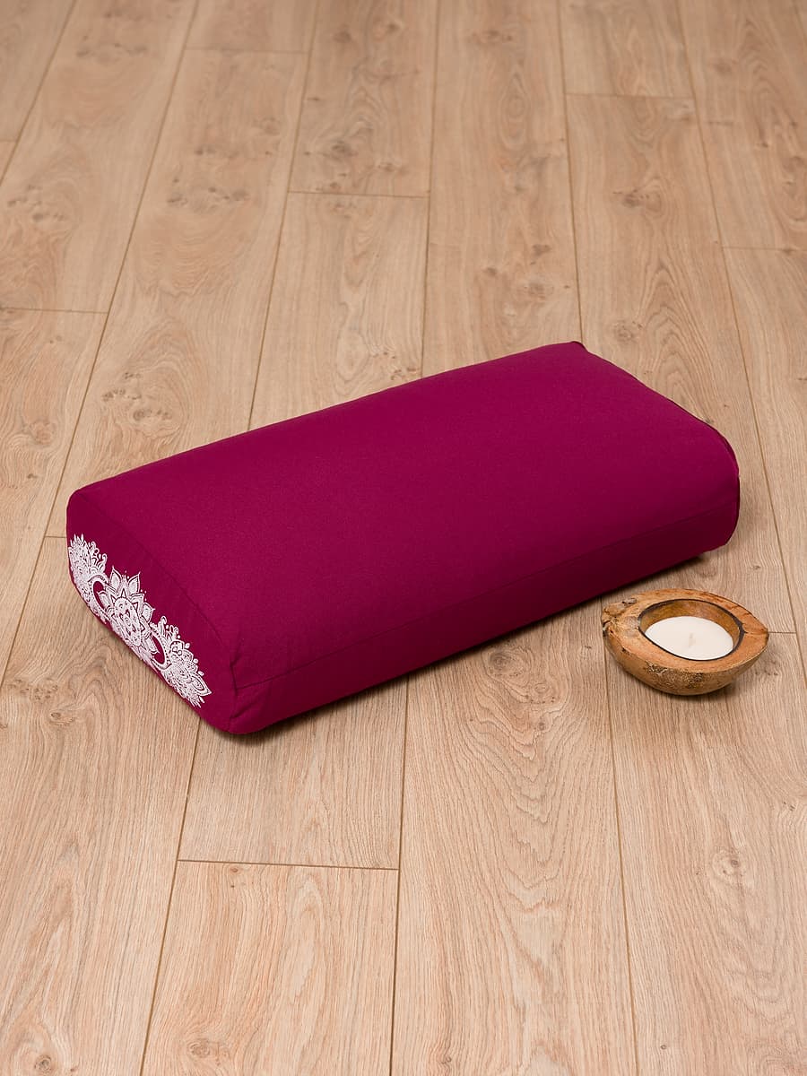 снимок Болстер прямоугольный для йоги "РЕЛАКС" 62*32*14 (бордо) от магазина BIO-TEXTILES ОПТ