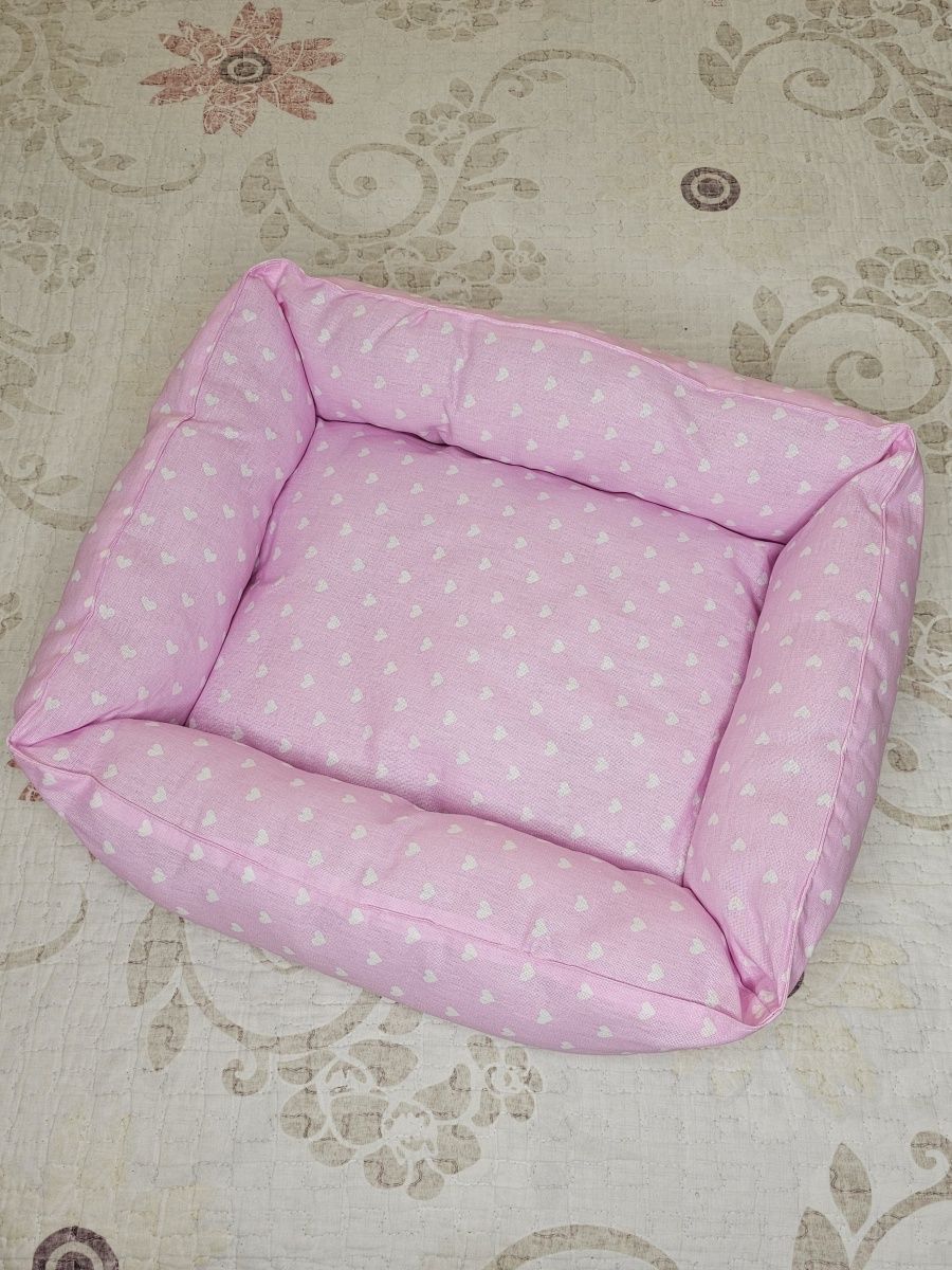 снимок Лежак для кошек и собак "сердечки" от магазина BIO-TEXTILES ОПТ