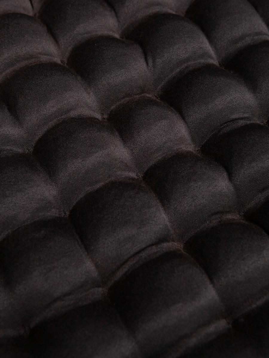 снимок Био-подушка на стул с лузгой гречихи черная 50*45 от магазина BIO-TEXTILES ОПТ